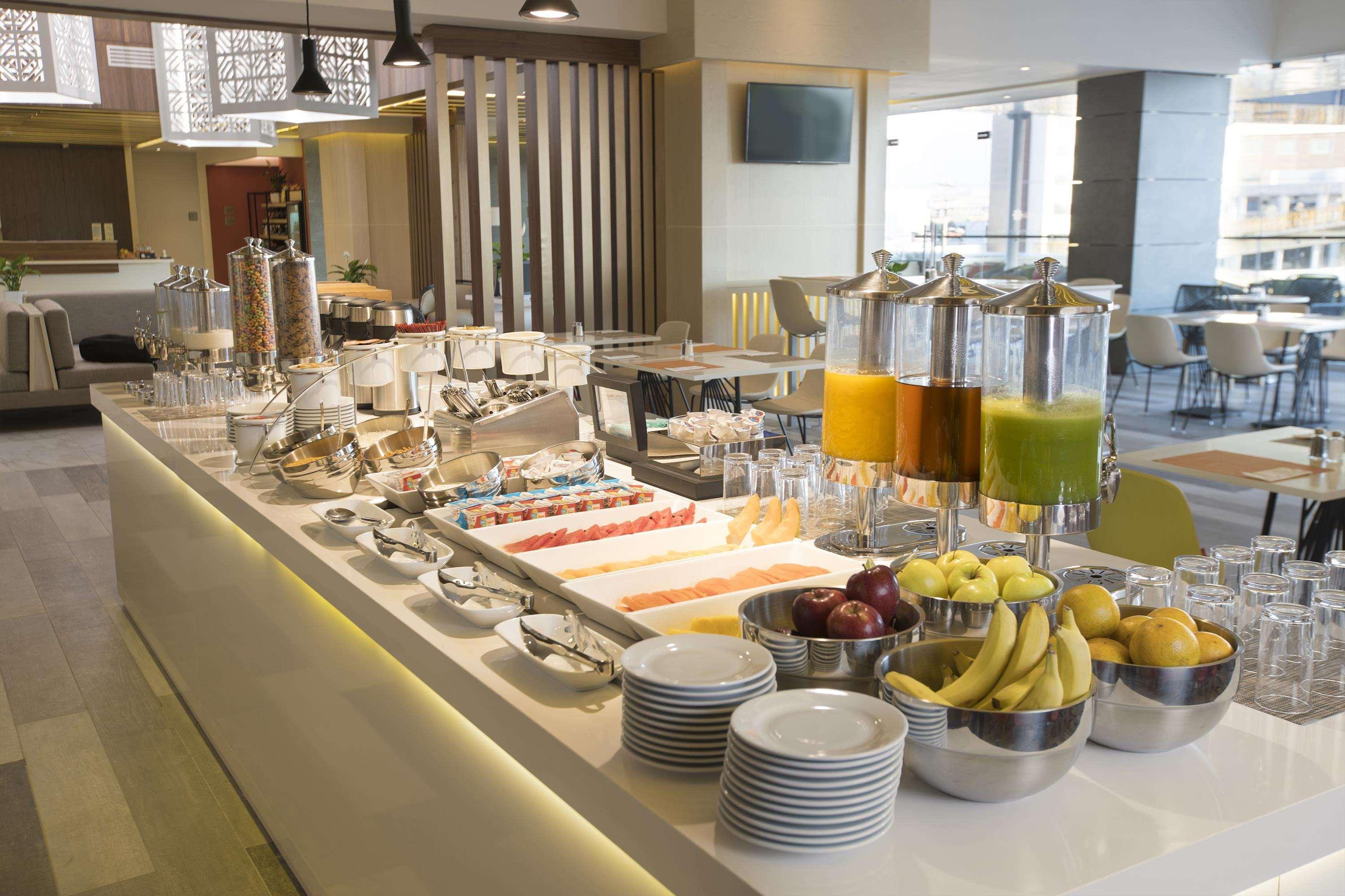 Hilton Garden Inn Silao Aeropuerto Bajio Екстер'єр фото
